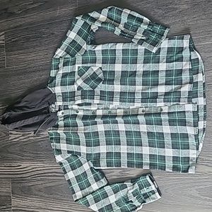 Green and black lightweight hooded flannel